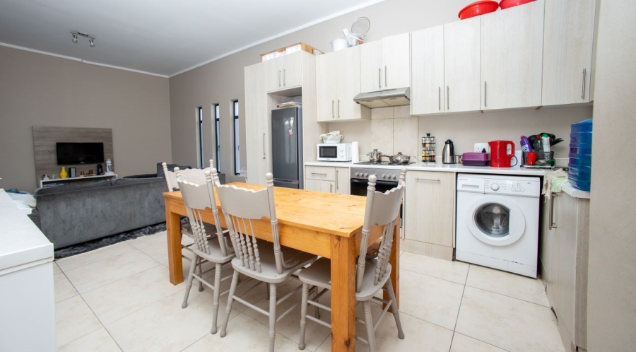 2 Bedroom Property for Sale in Nahoon Valley Park Eastern Cape